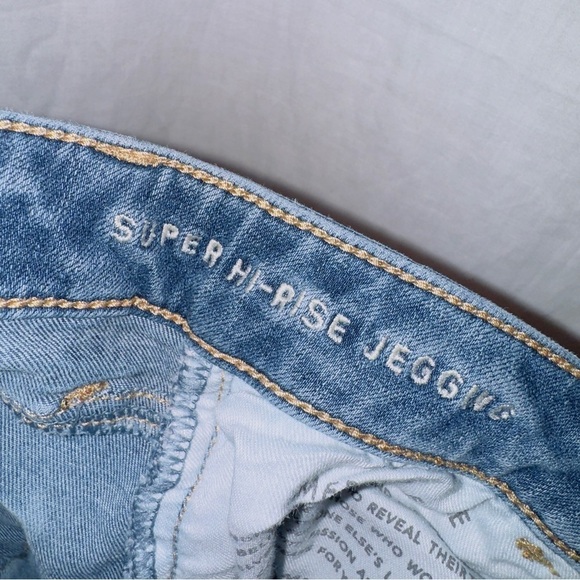 American Eagle Medium Wash Denim Super Hi Rise Jegging Jean size 00 - Picture 6 of 7